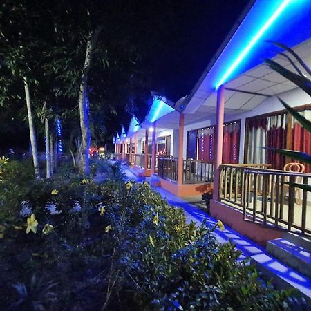Blue Lagoon Resort, Neil Island Sitapur Экстерьер фото