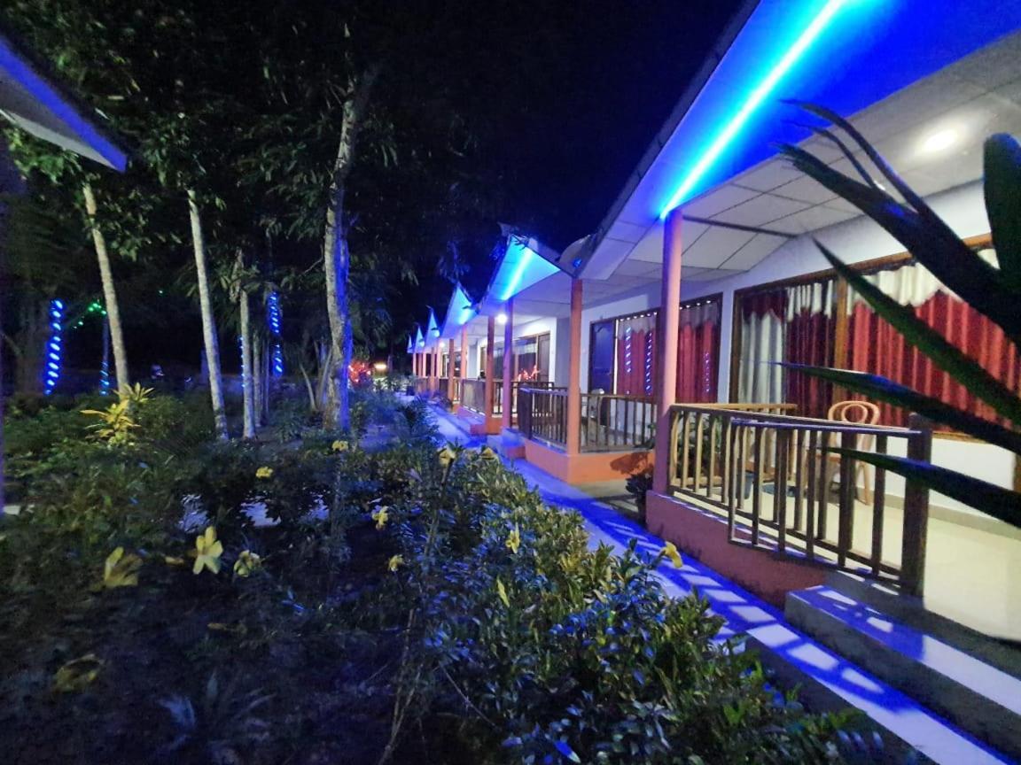 Blue Lagoon Resort, Neil Island Sitapur Экстерьер фото